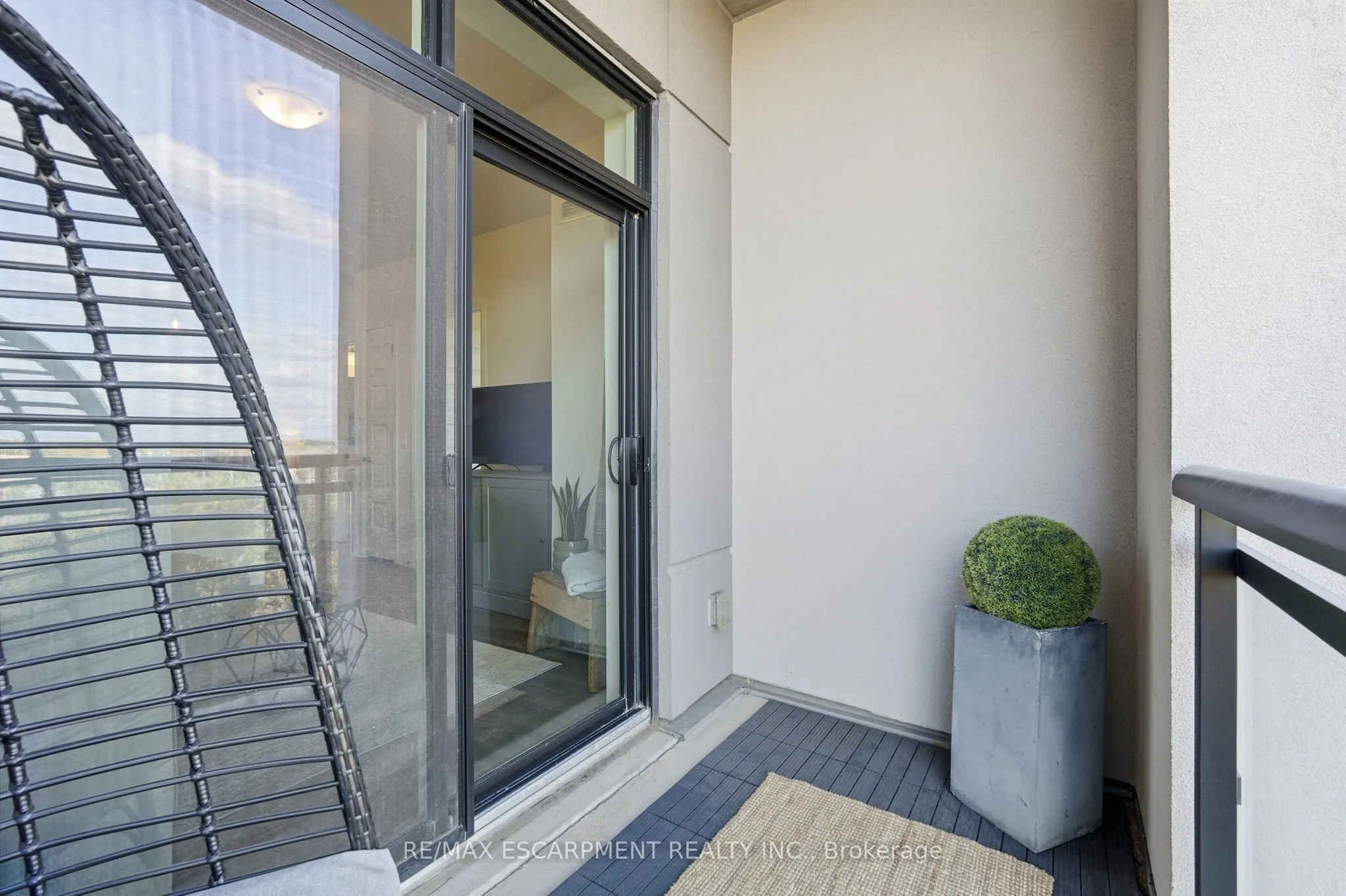 1105 Leger Way #424