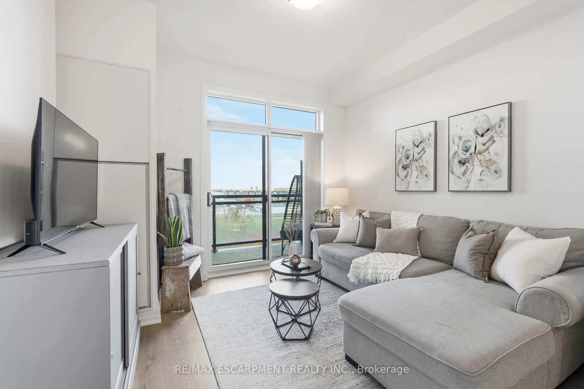 1105 Leger Way #424