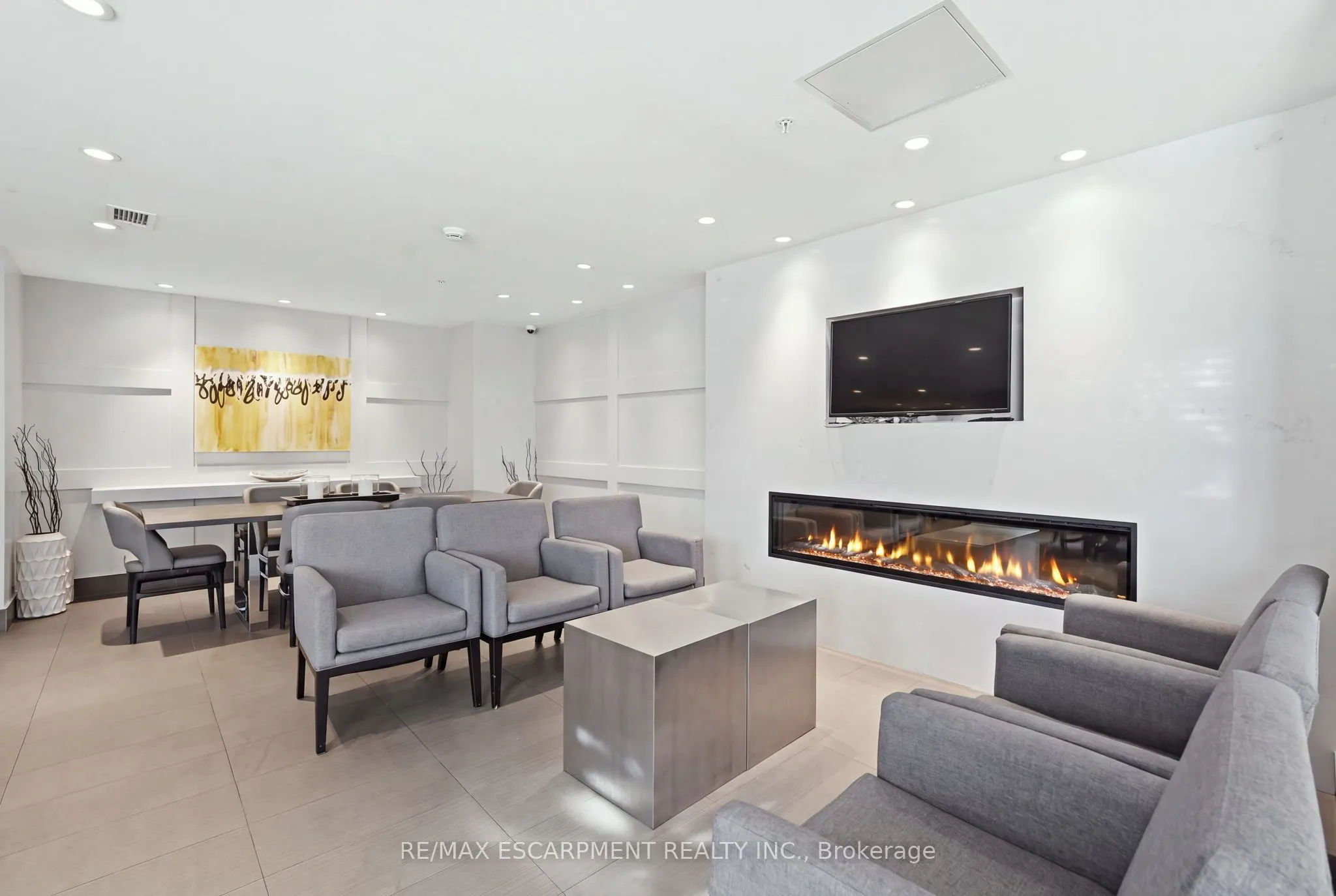 1105 Leger Way #424