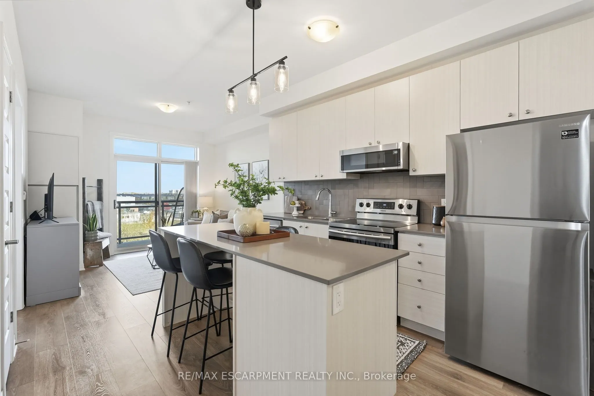 1105 Leger Way #424