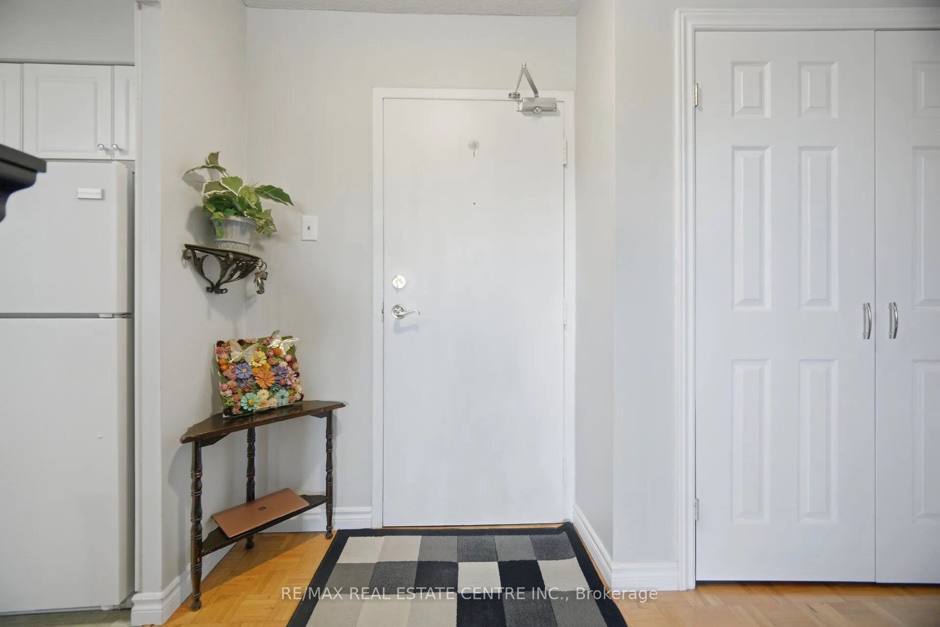 8 Fead Street #206