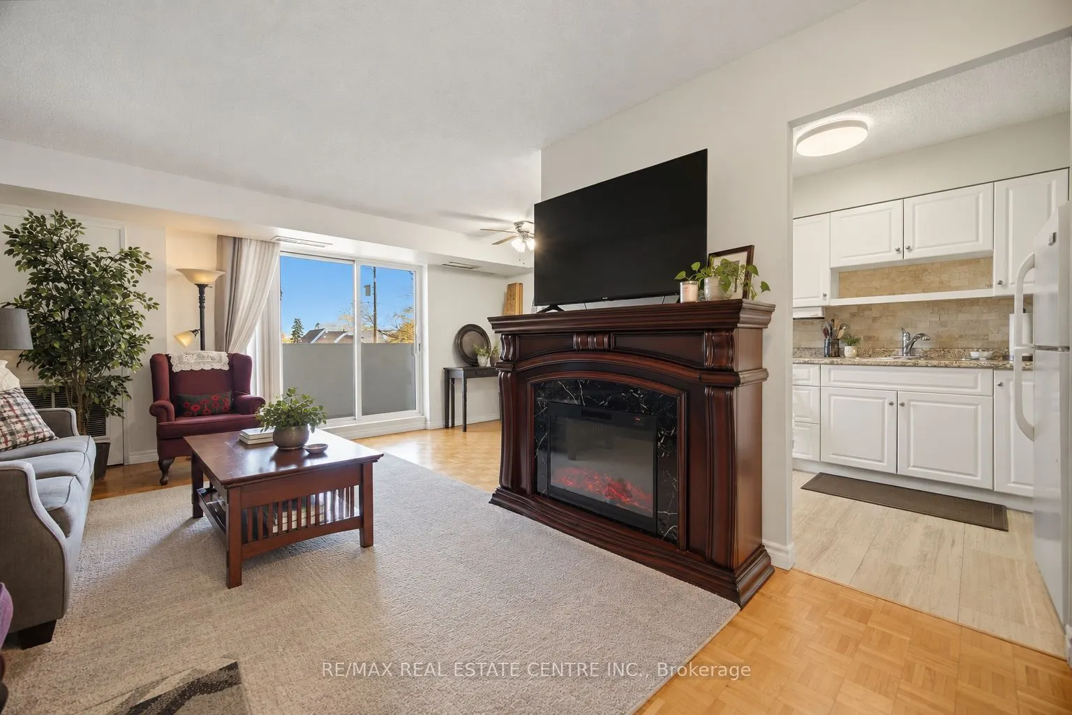 8 Fead Street #206