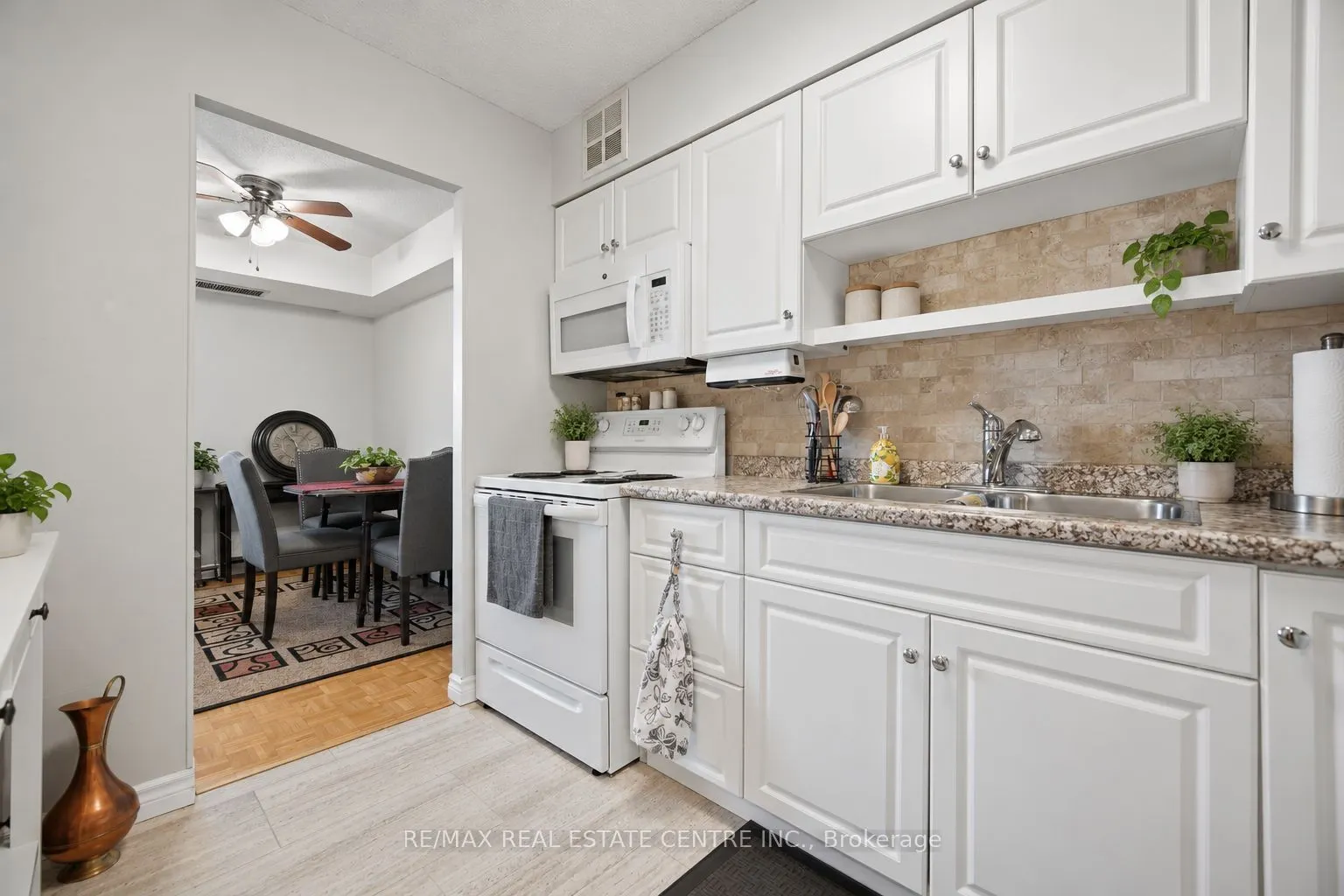 8 Fead Street #206