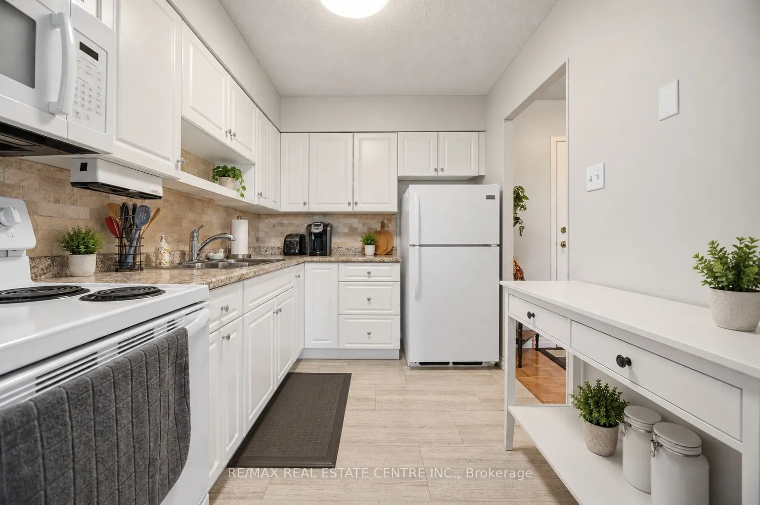 8 Fead Street #206