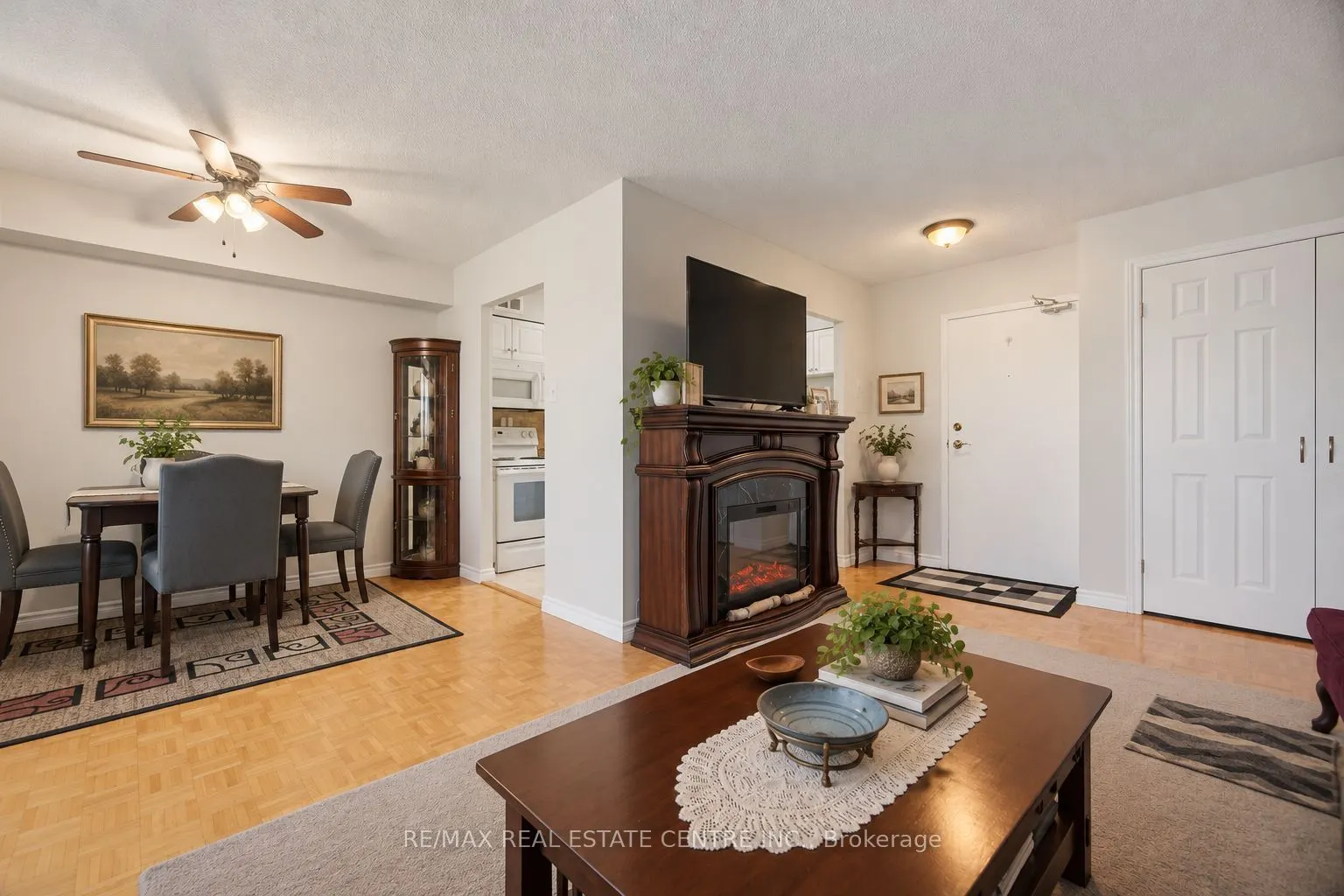 8 Fead Street #206