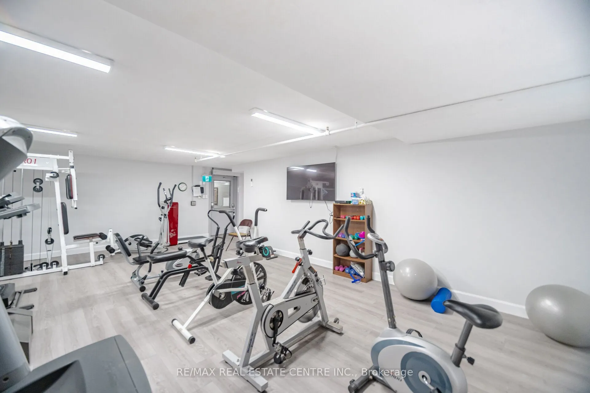 8 Fead Street #206