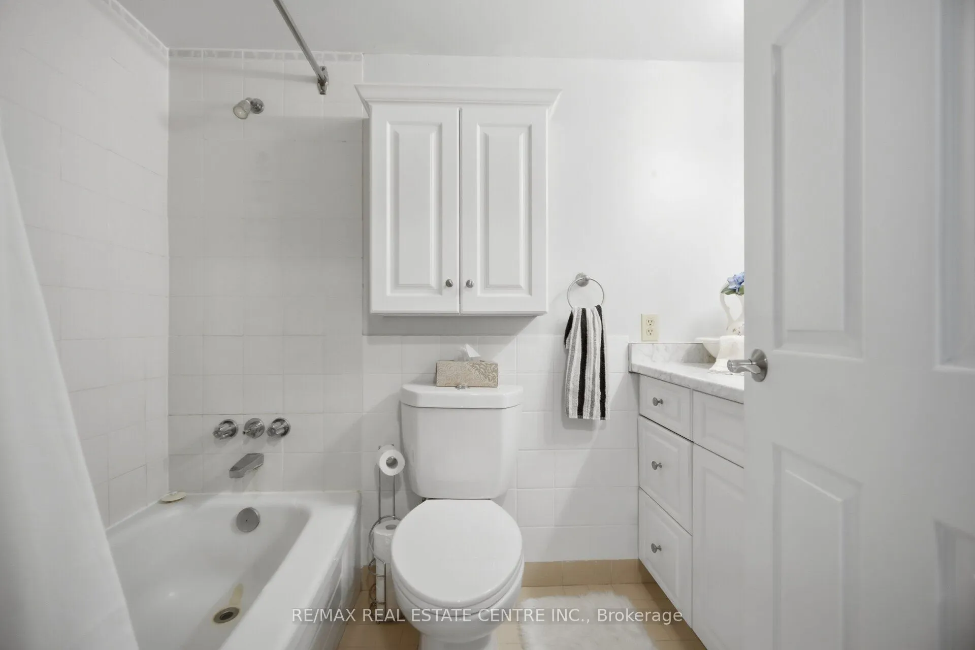 8 Fead Street #206