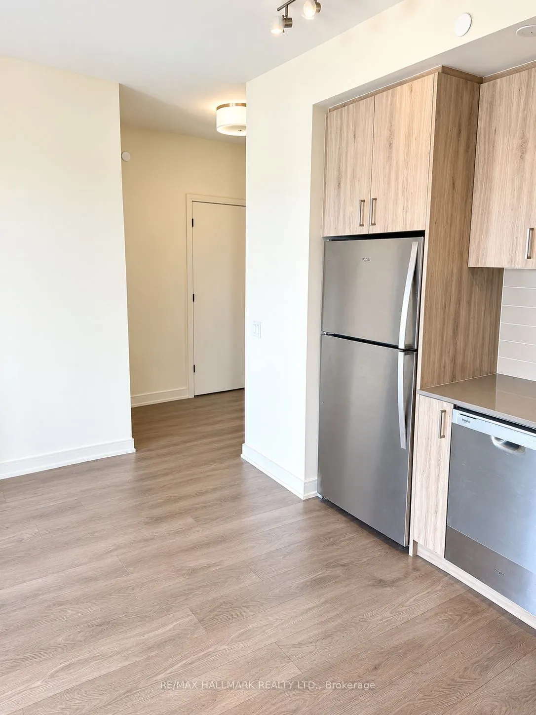 8010 Derry Road #1803