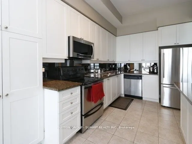 33 Elm Drive #2807