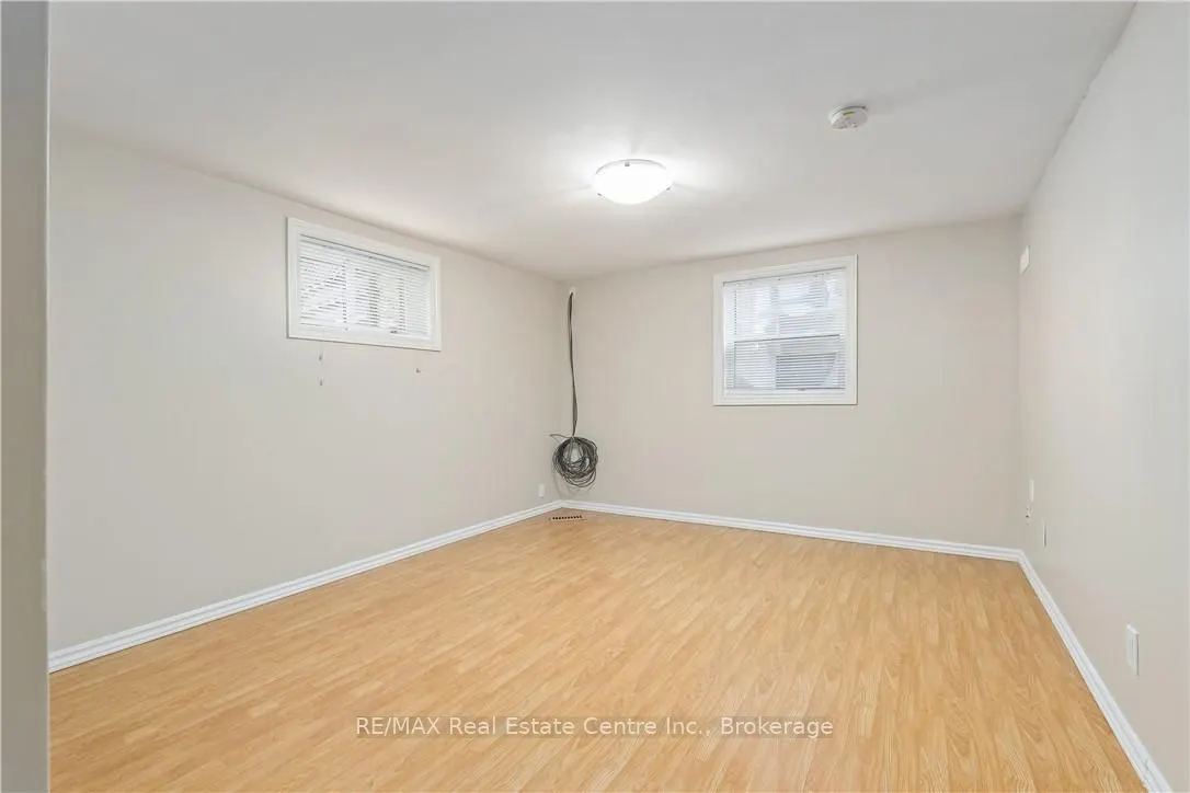 17 Academy Road
