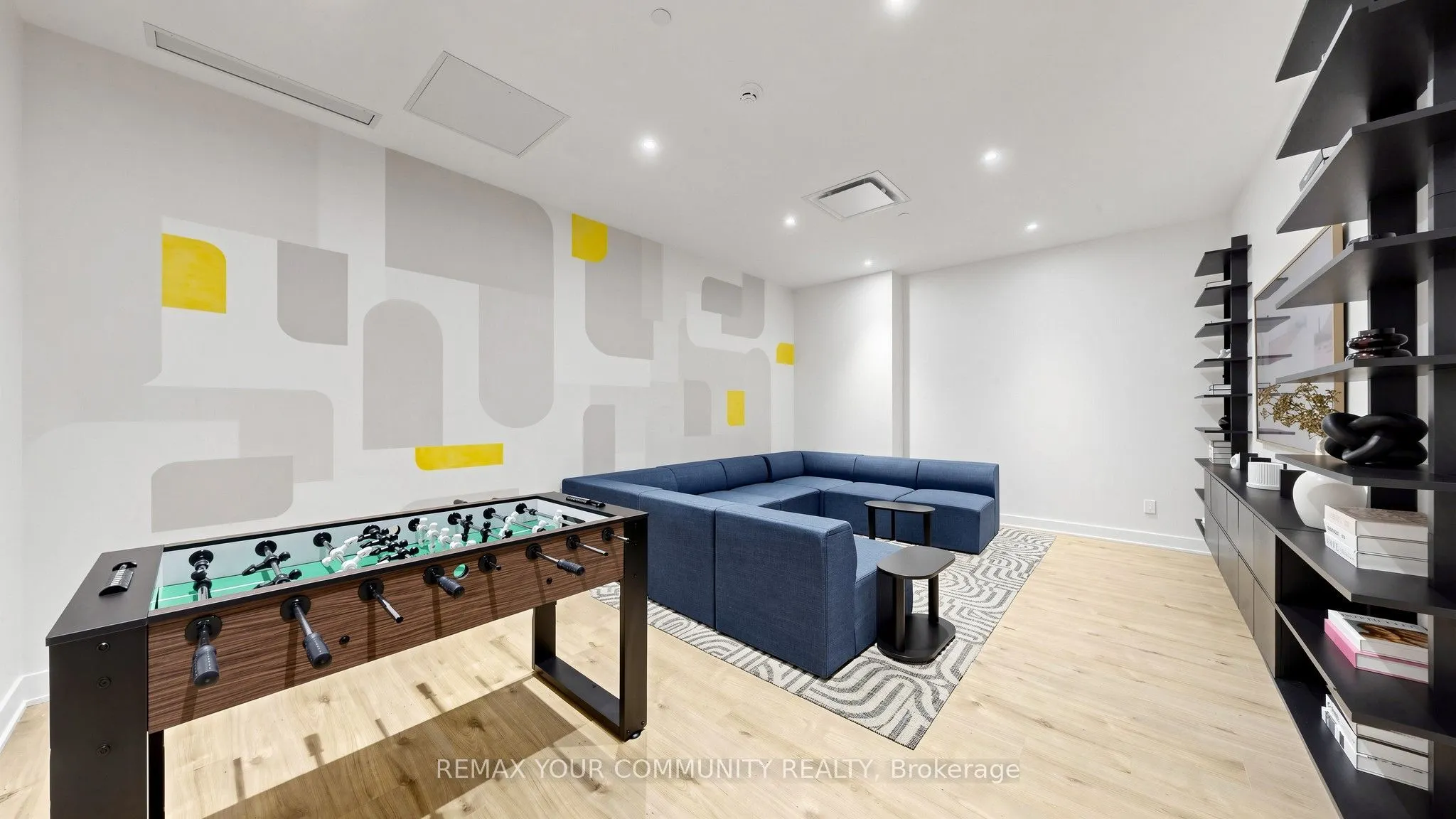 209 Steeles Avenue W #3605