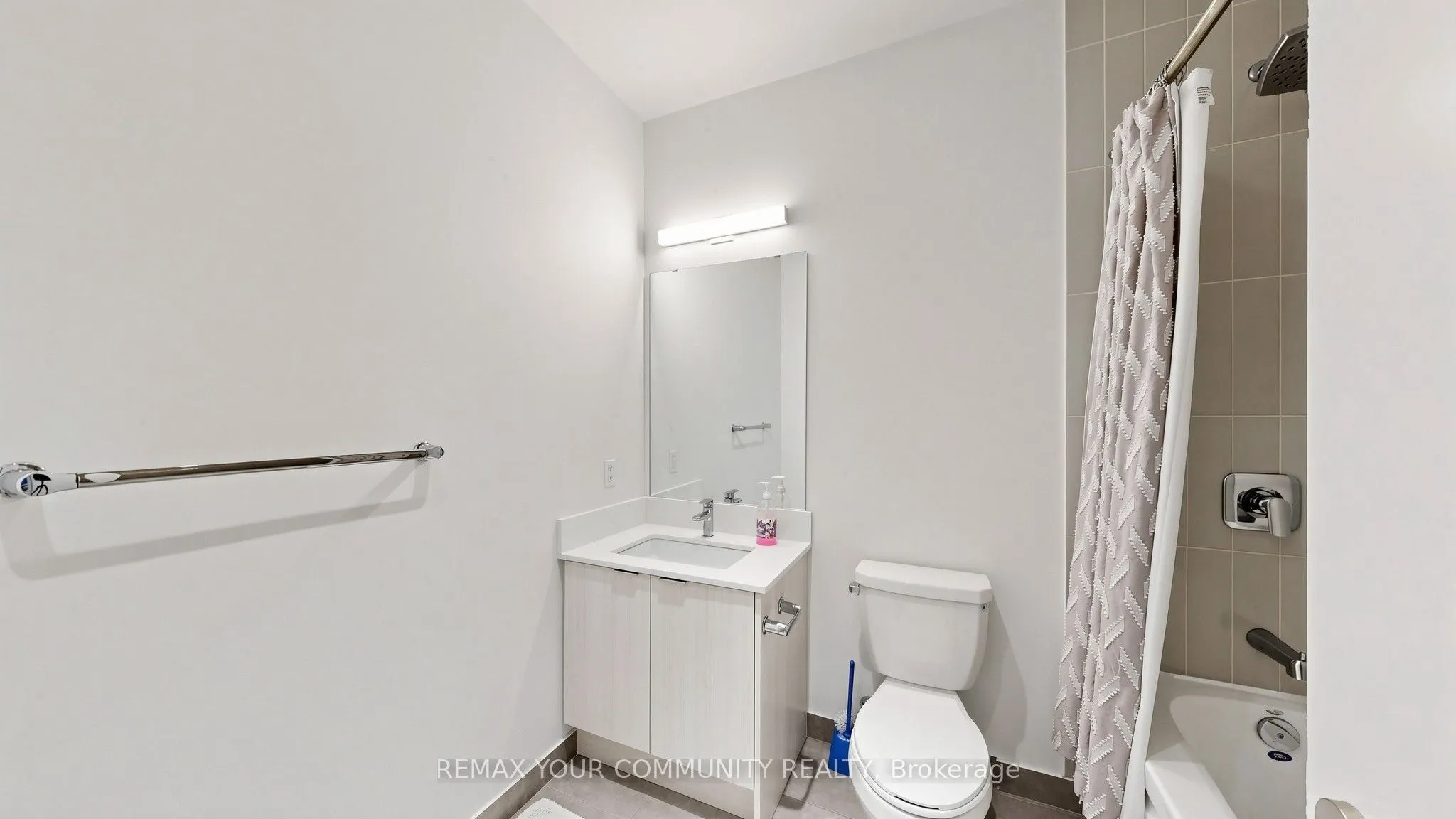 209 Steeles Avenue W #3605