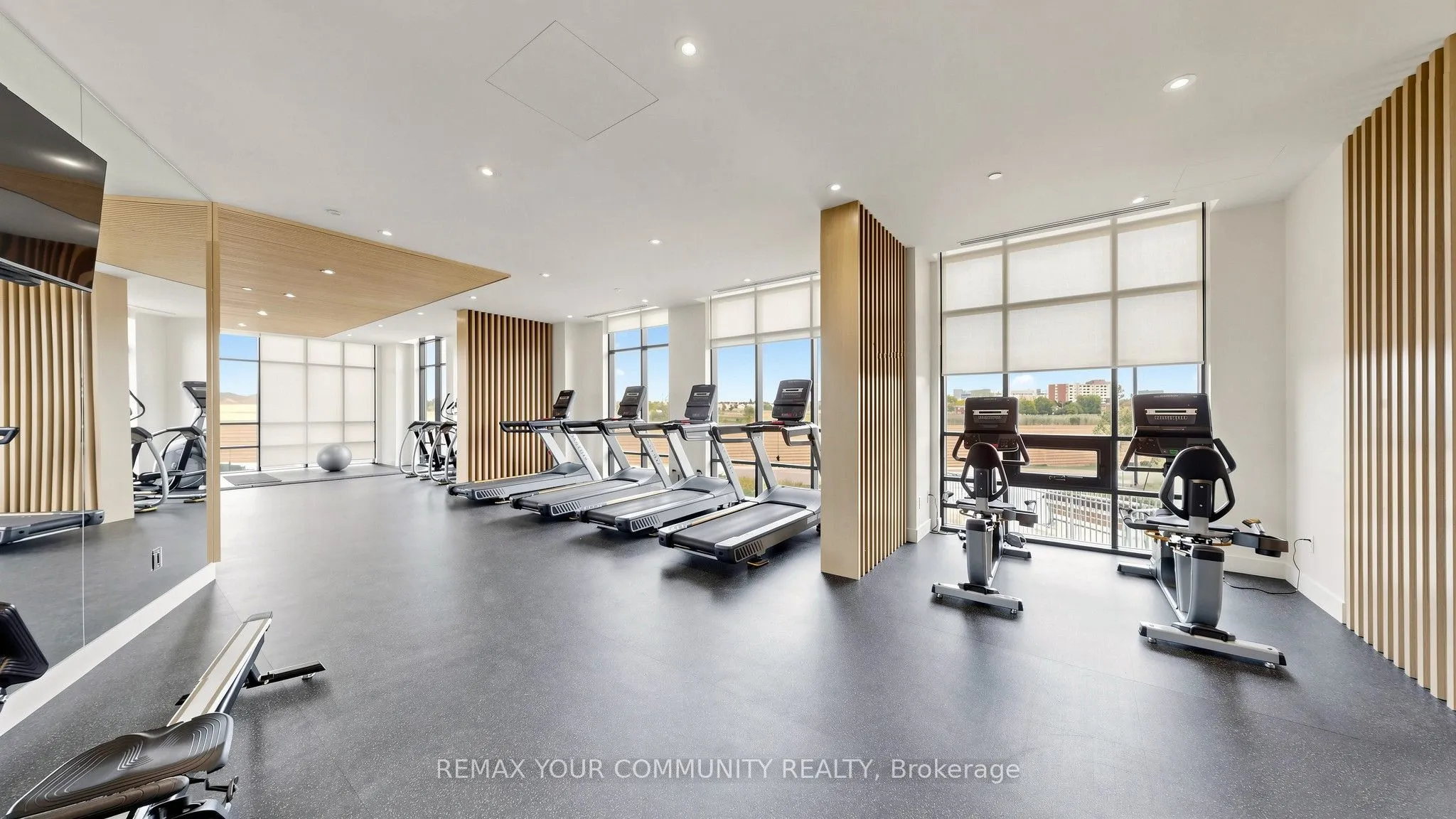 209 Steeles Avenue W #3605