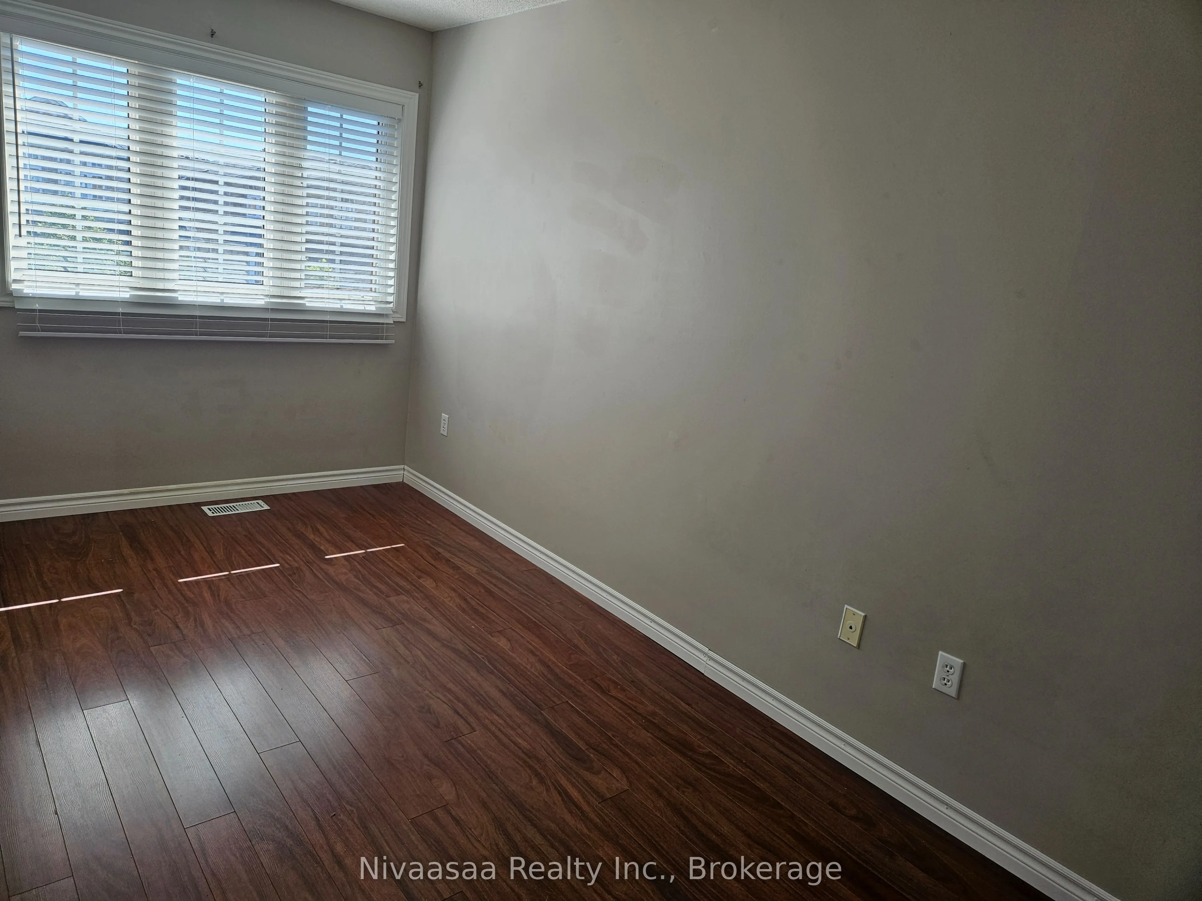 926 Ledbury Crescent