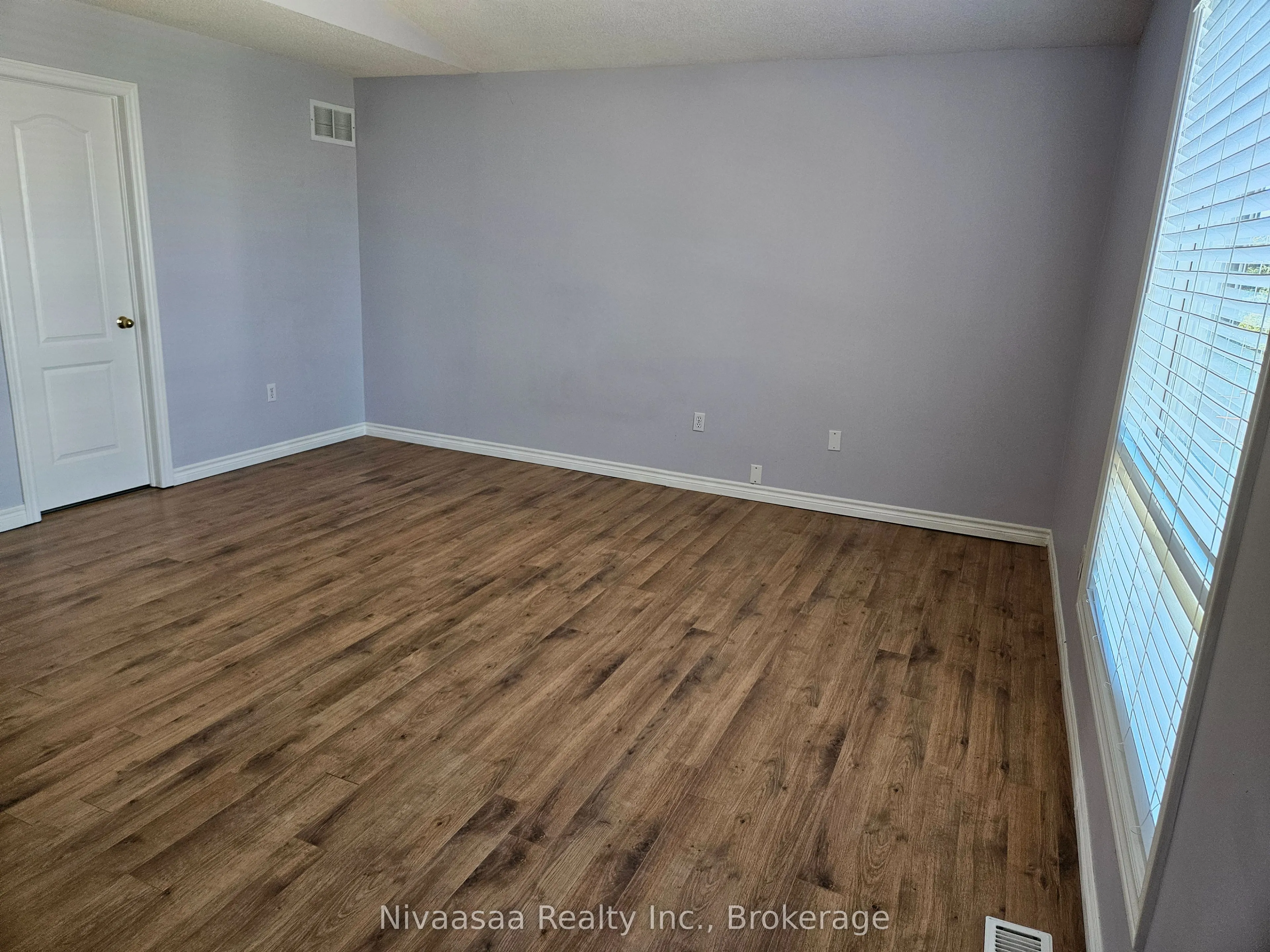 926 Ledbury Crescent
