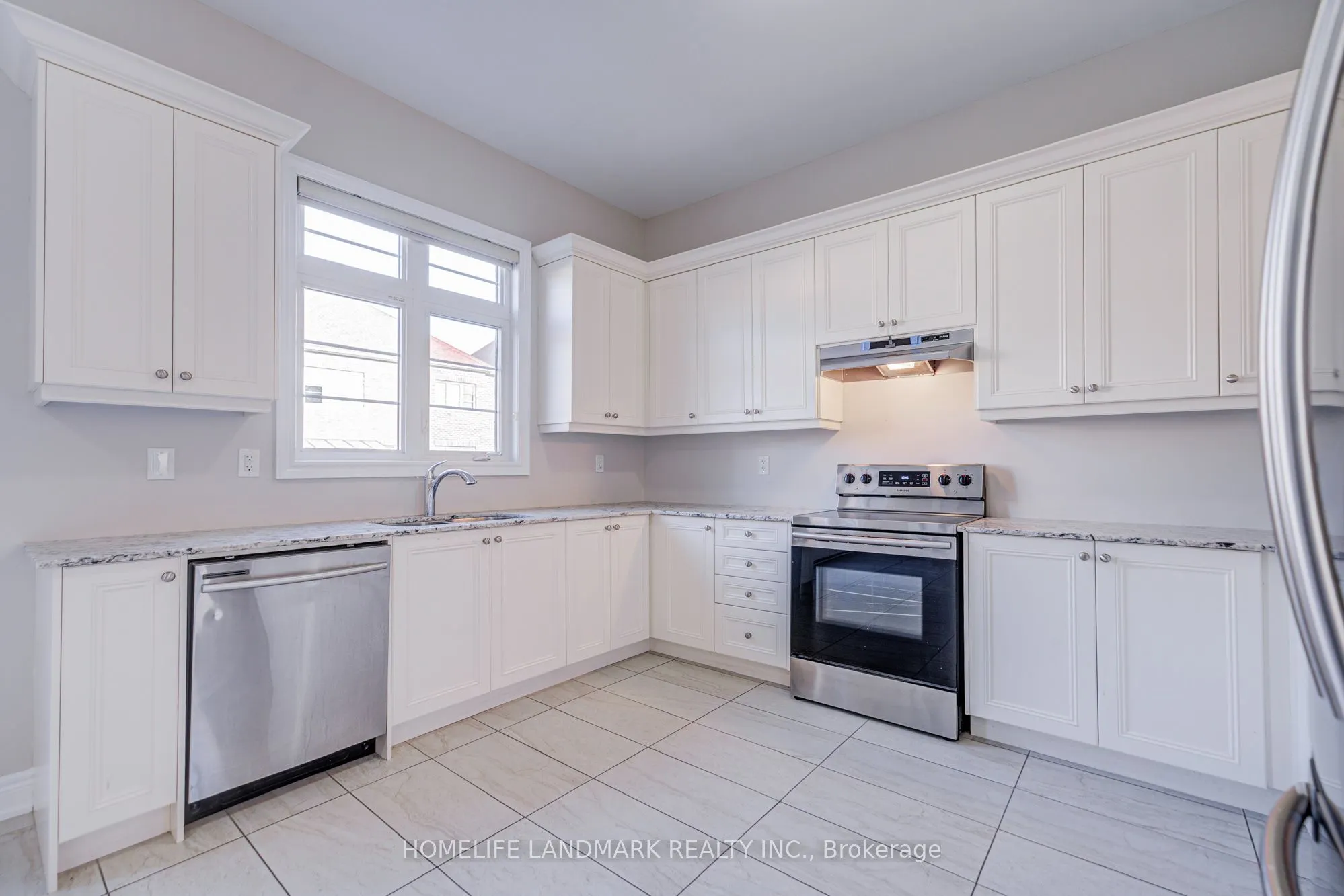 7 Malaspina Close