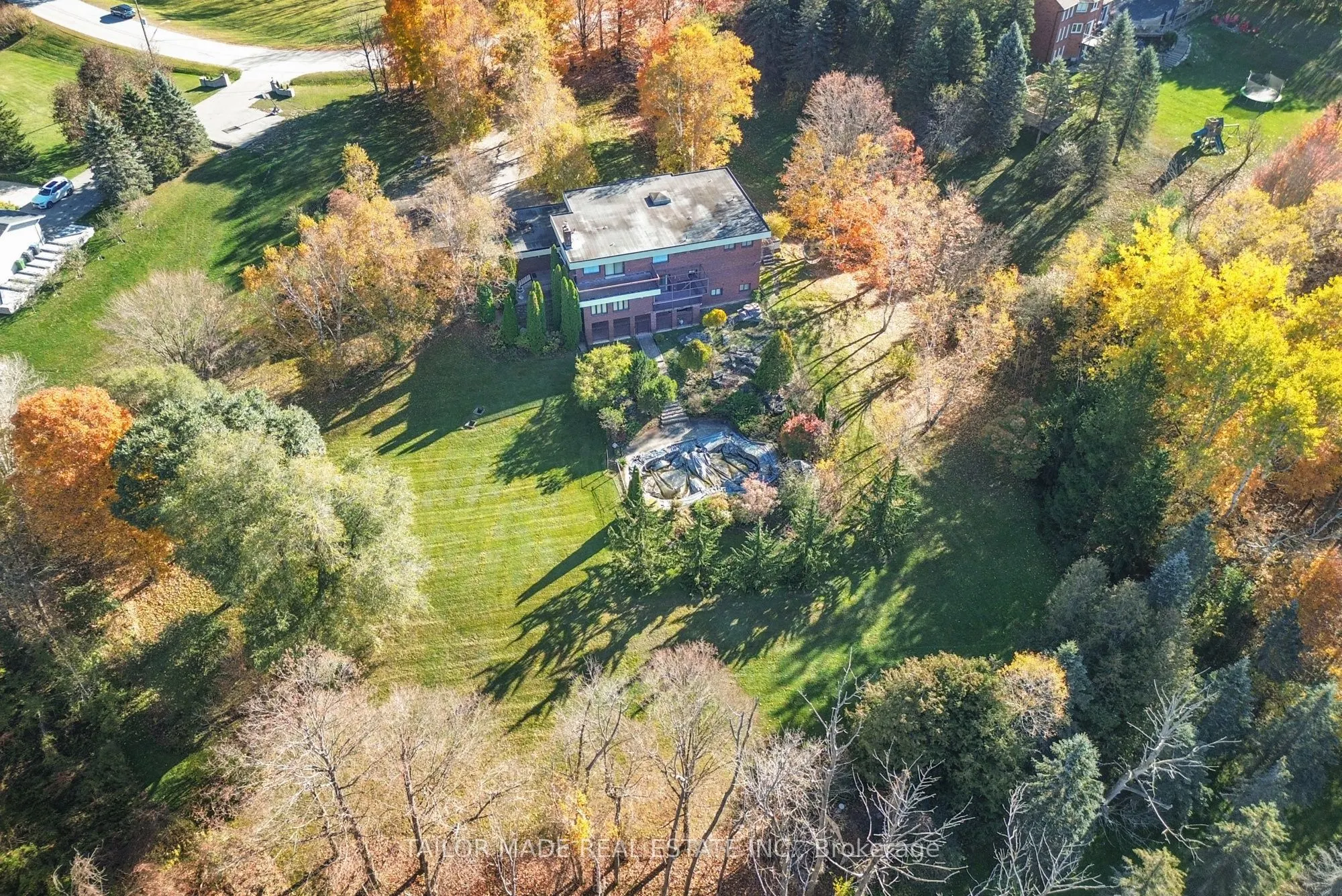 40 Walton Drive