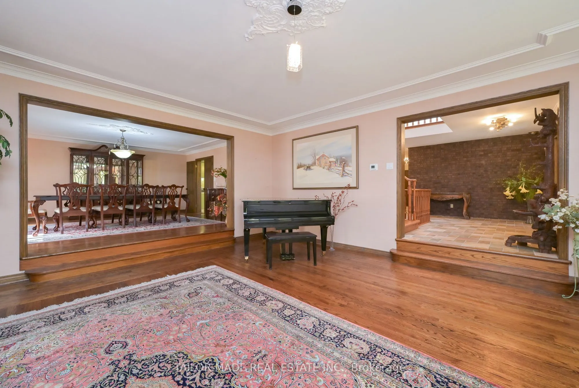 40 Walton Drive