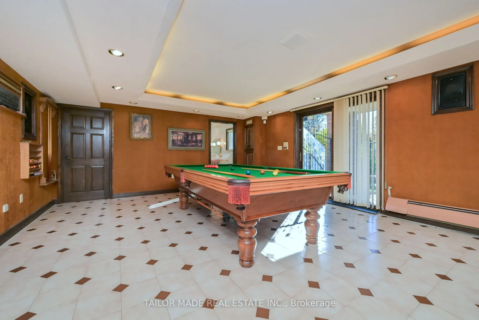 40 Walton Drive