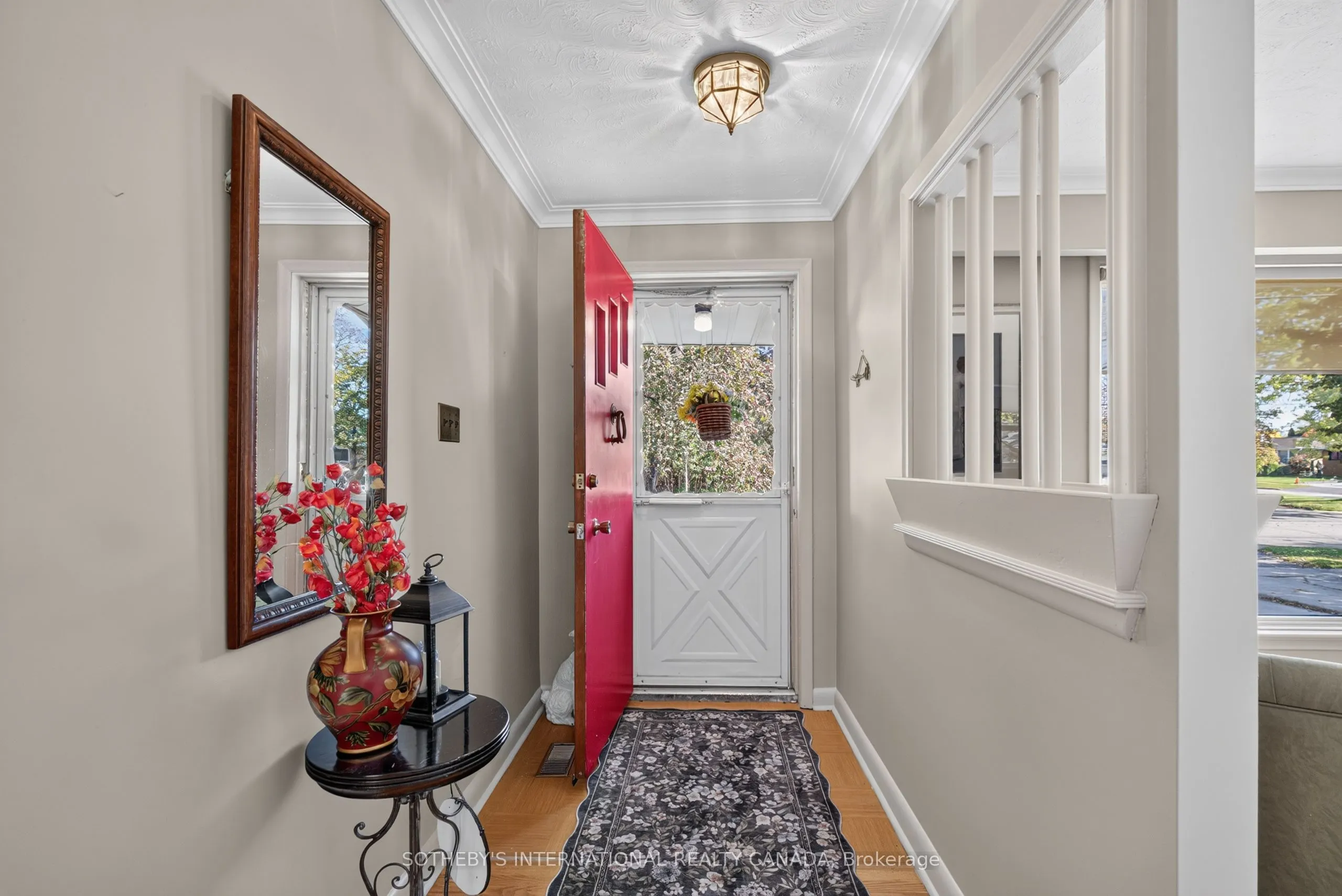 871 Mississauga Valley Boulevard