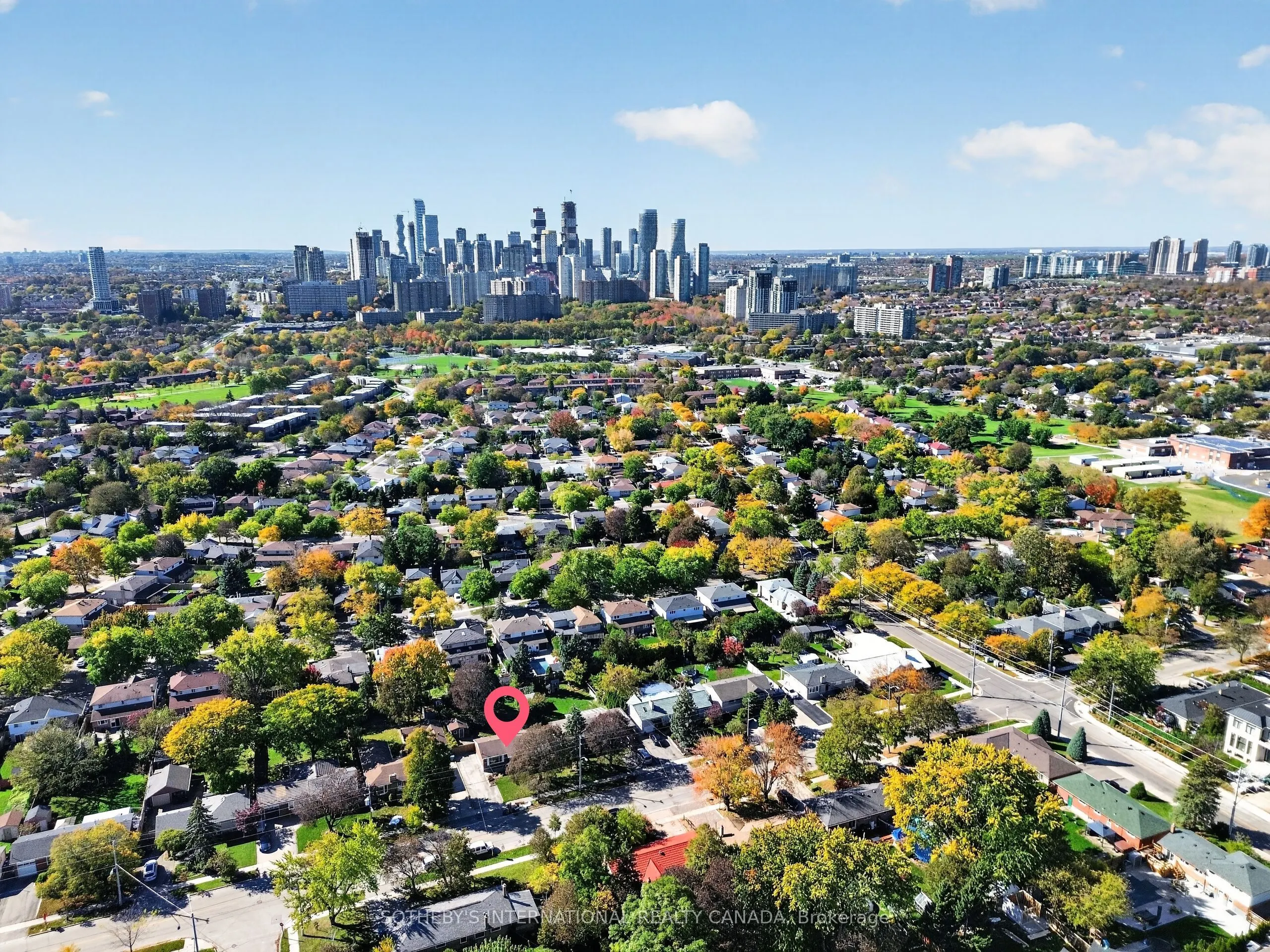 871 Mississauga Valley Boulevard