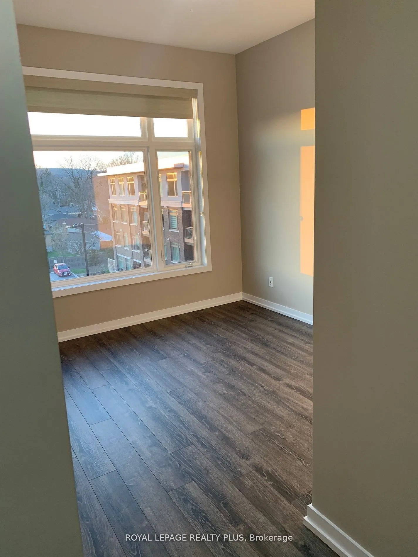 457 Plains Road E #403
