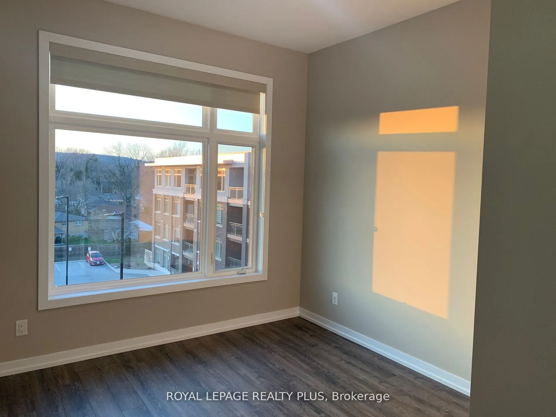 457 Plains Road E #403