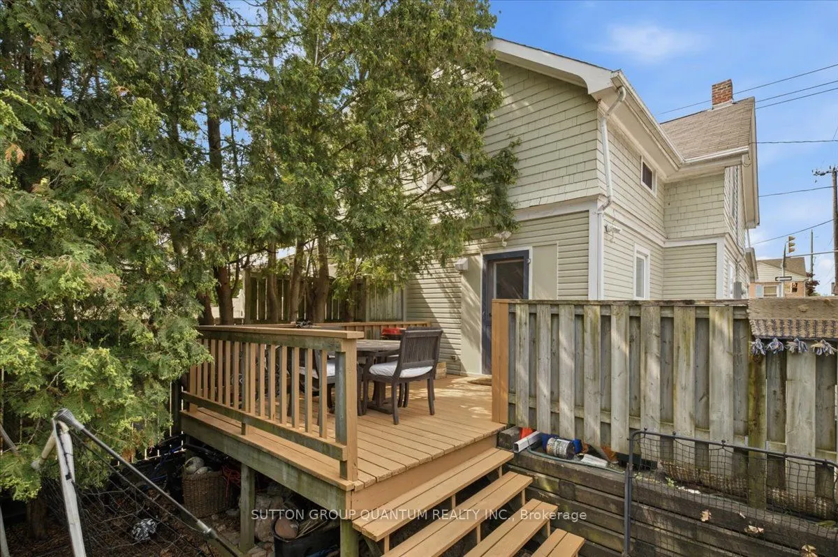 137 Chisholm Street