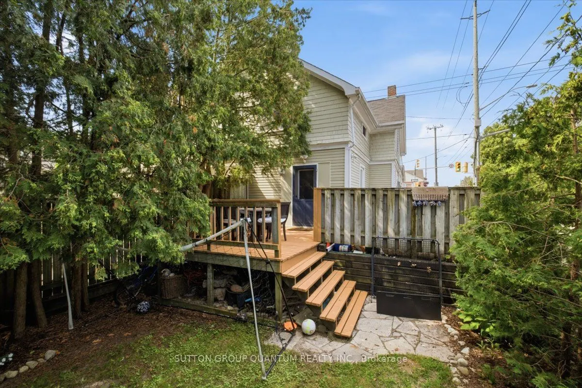 137 Chisholm Street