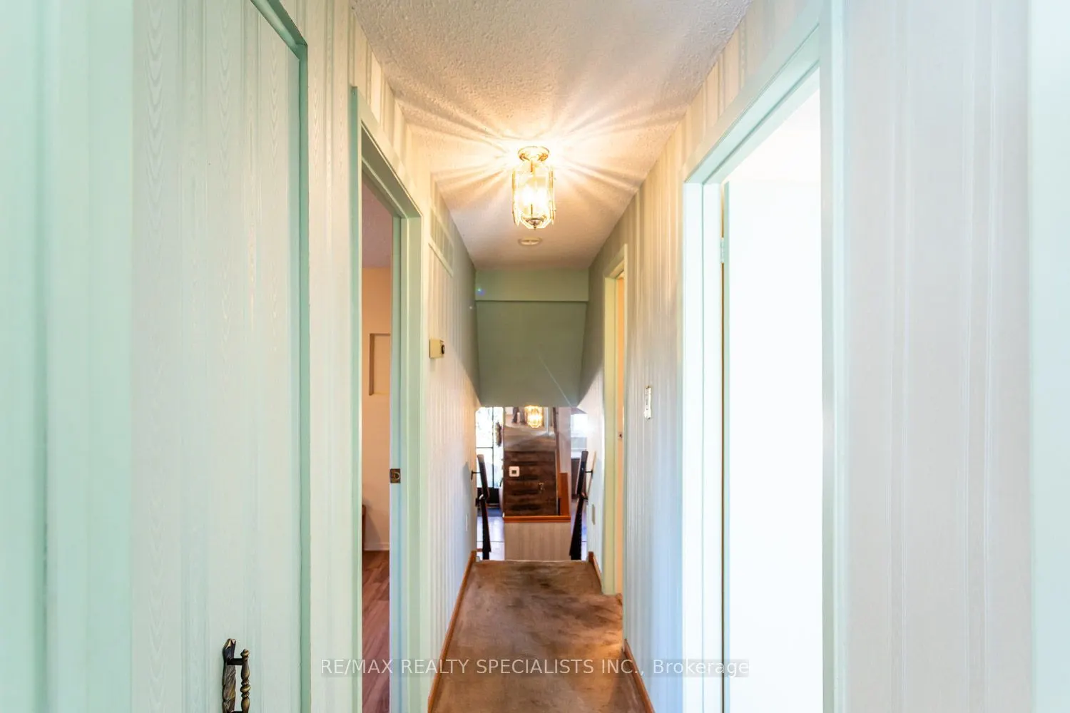 2412 Brasilia Circle