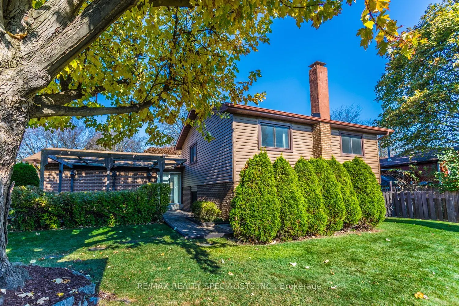 2412 Brasilia Circle