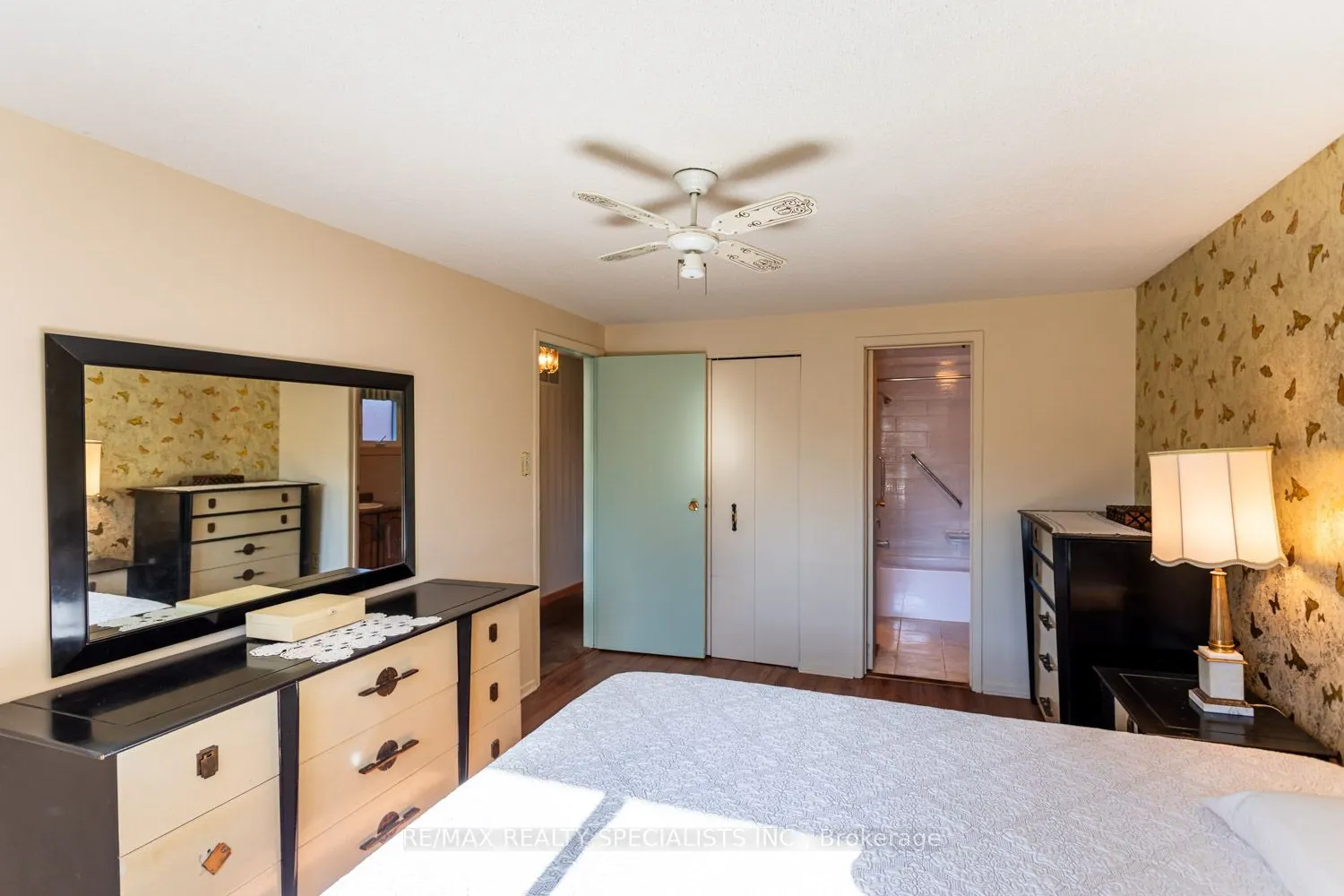 2412 Brasilia Circle