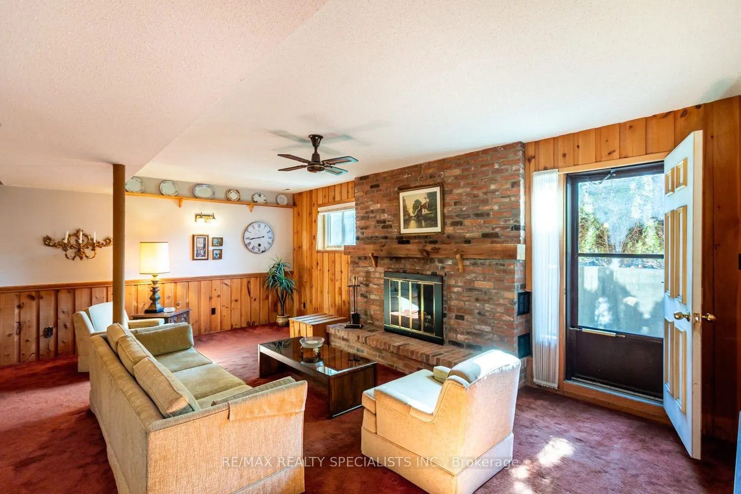 2412 Brasilia Circle