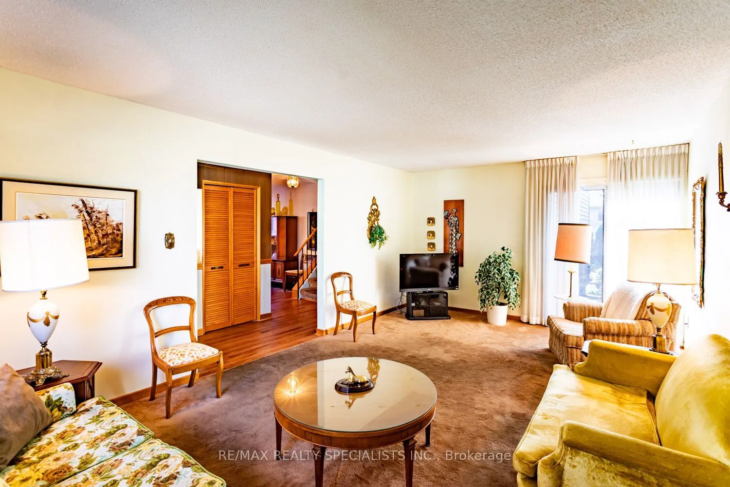 2412 Brasilia Circle