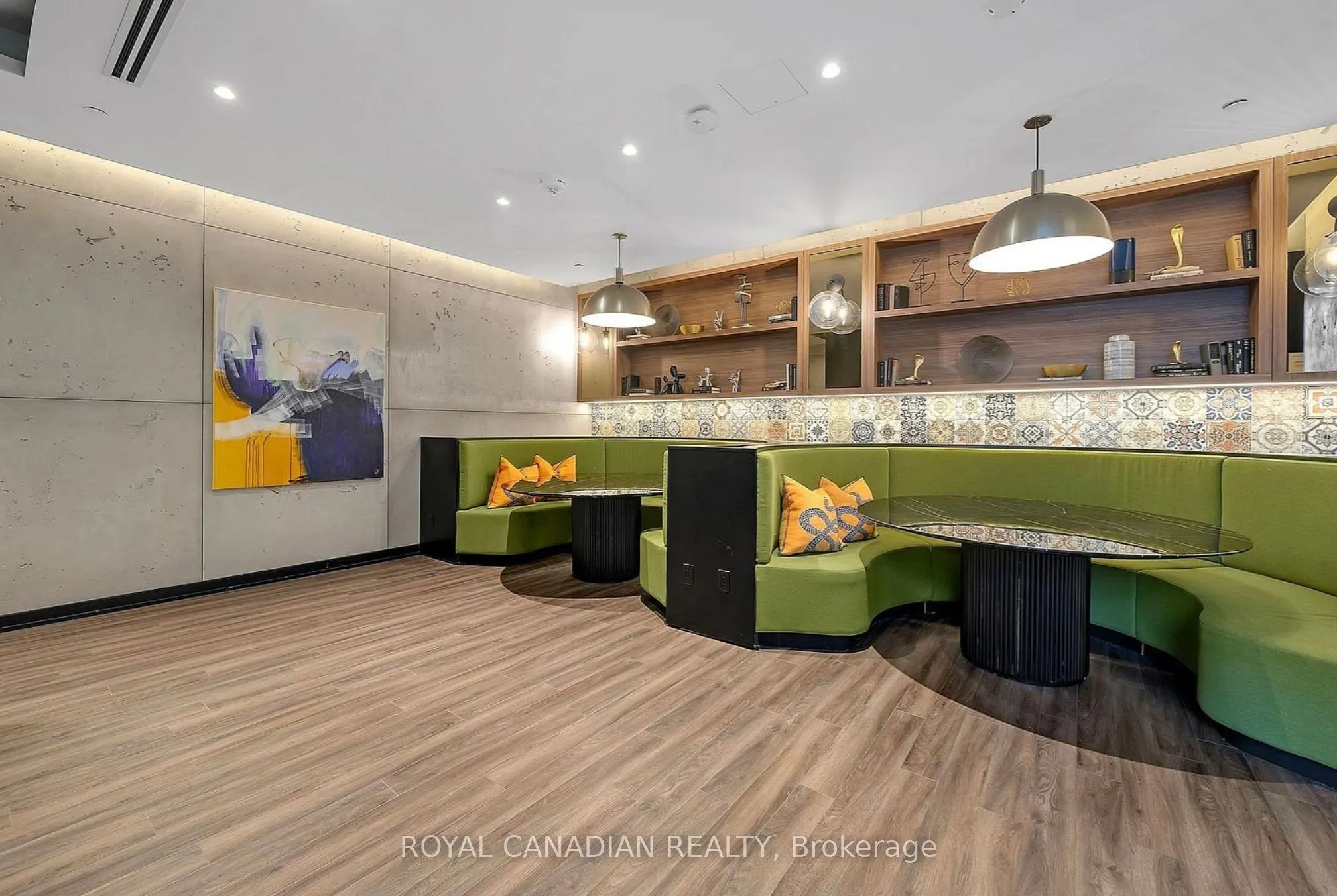 251 Manitoba Street #2801