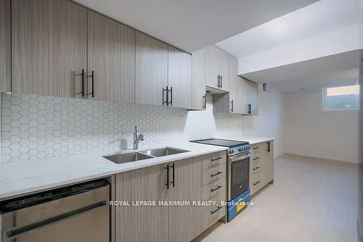 8 Tustin Road #basement