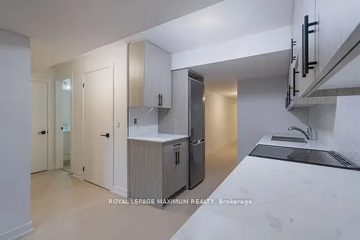 8 Tustin Road #basement