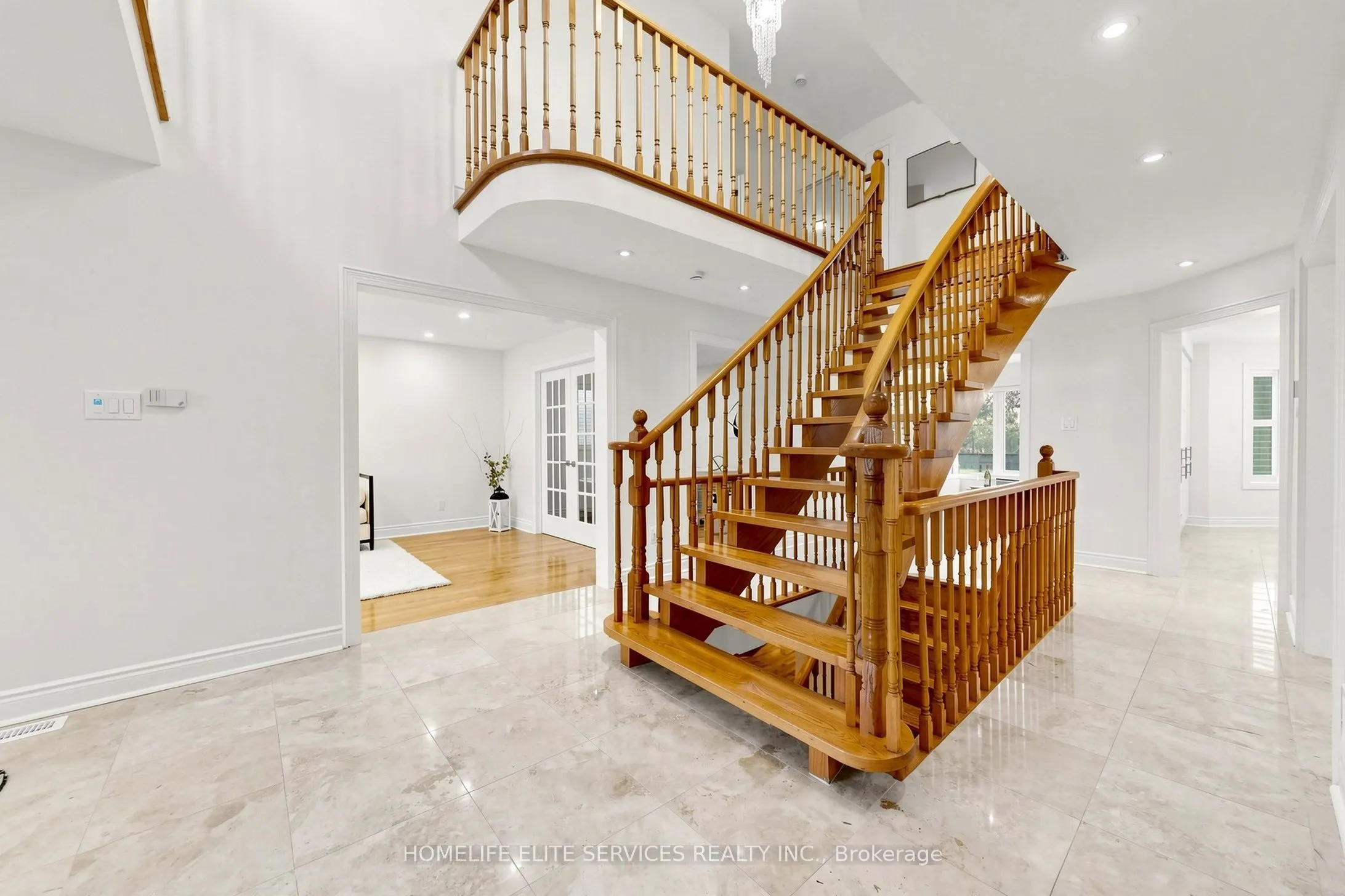 2432 Stoll Drive