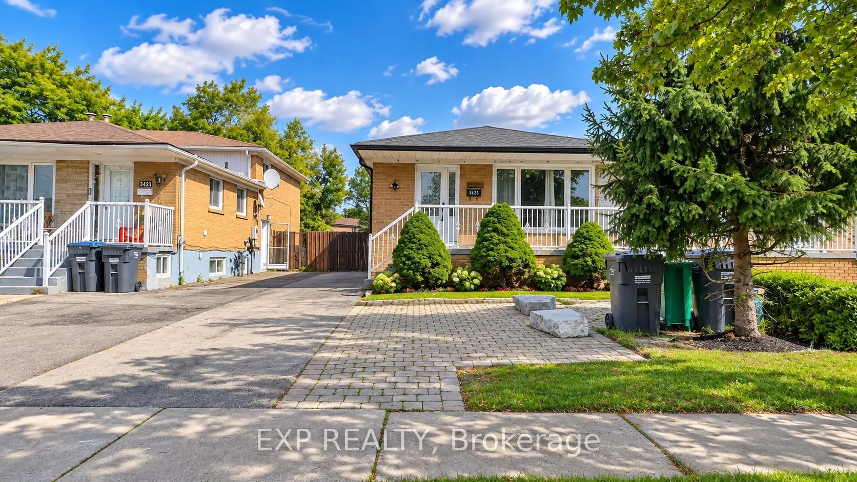 3425 Laddie Crescent #Lower