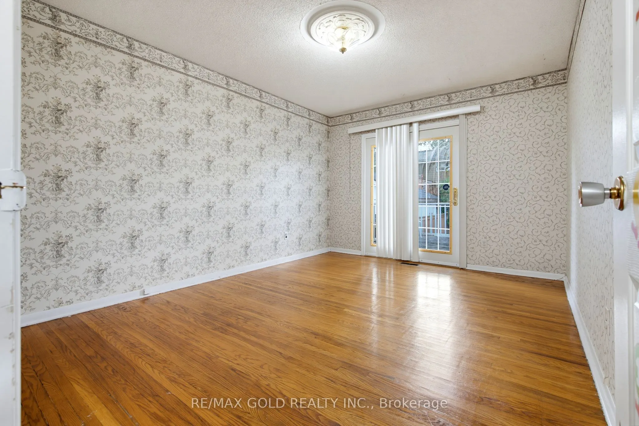 64 Doncaster Road