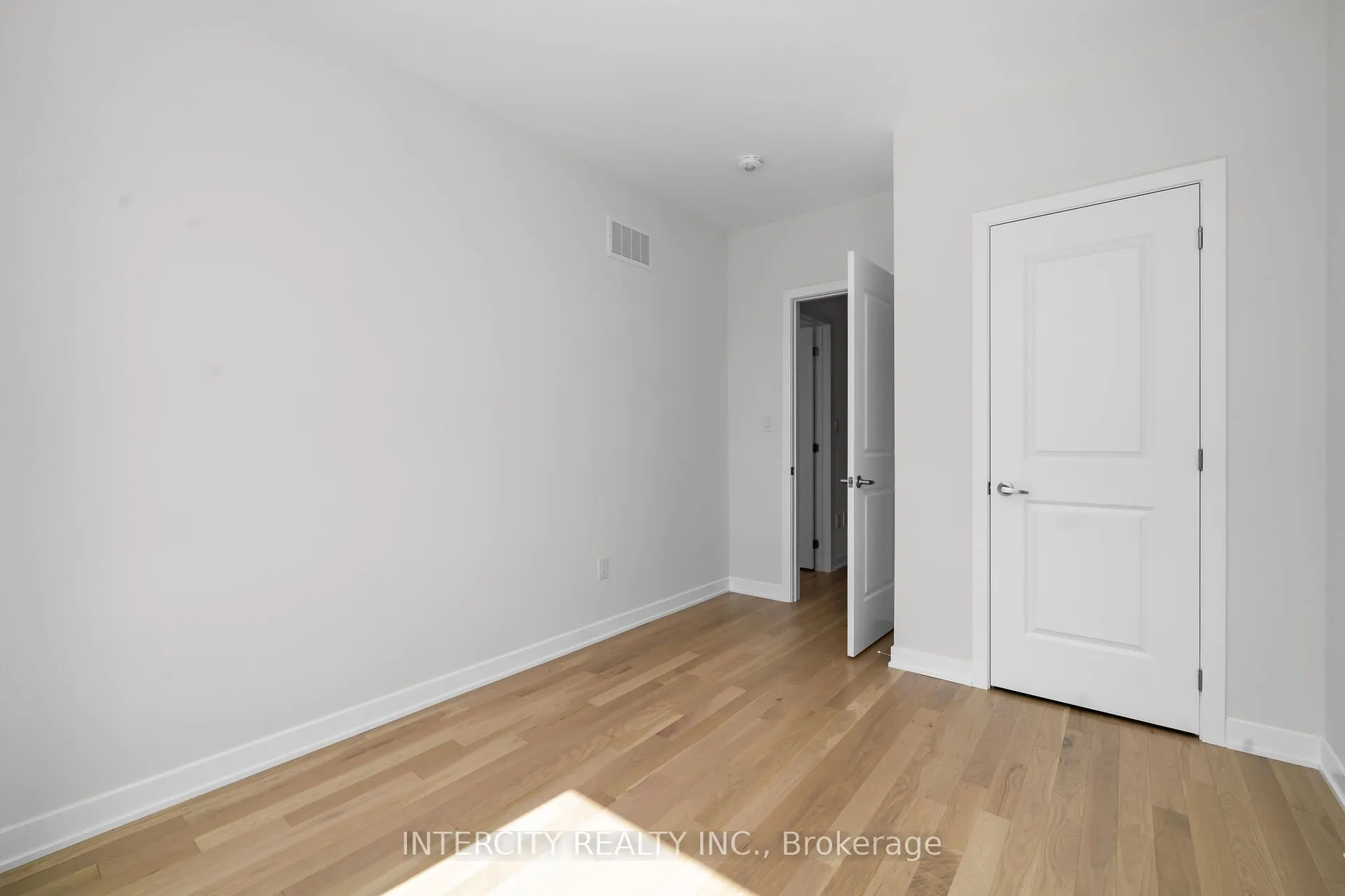14 George Armstrong Road #22-119
