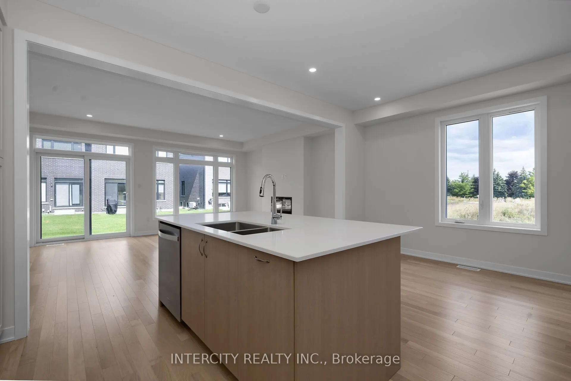 14 George Armstrong Road #22-119