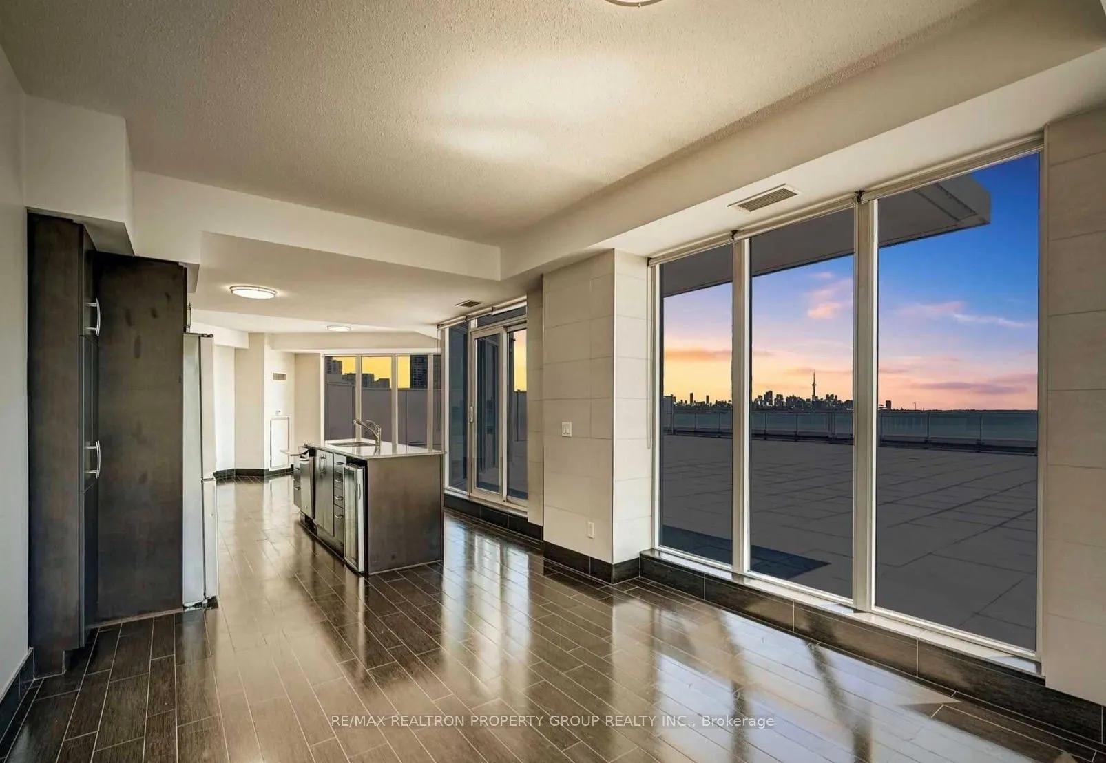 58 Marine Parade Drive #512