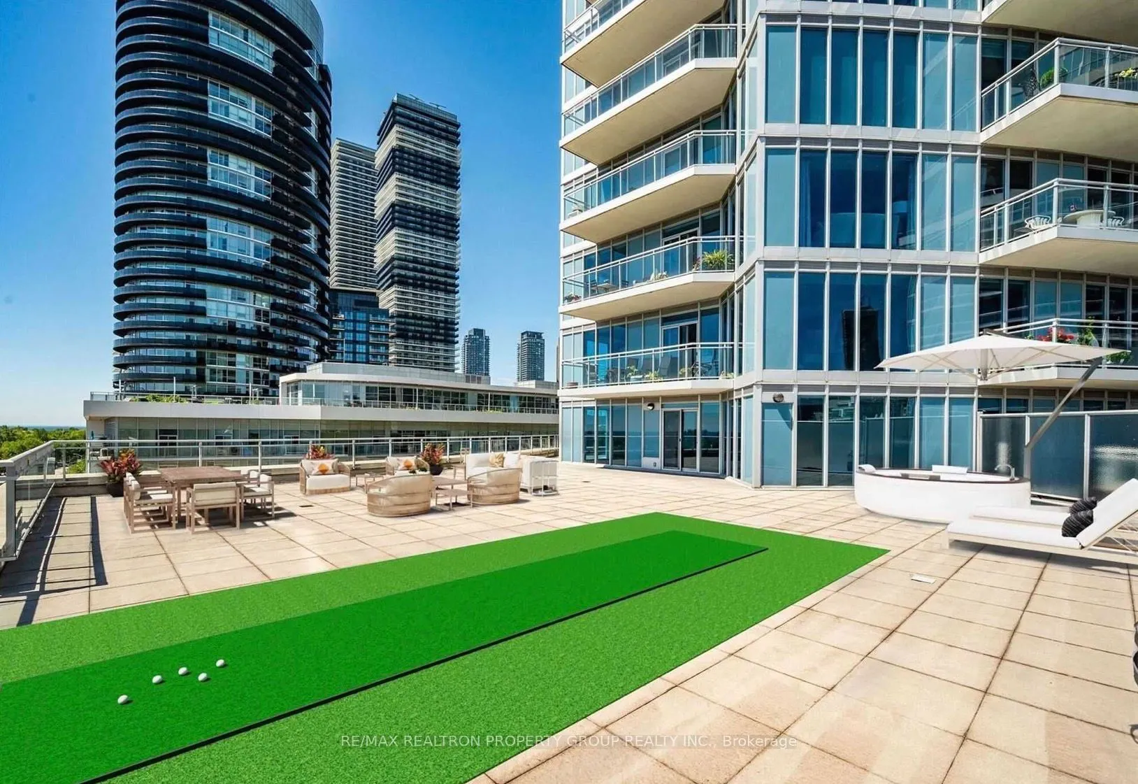 58 Marine Parade Drive #512
