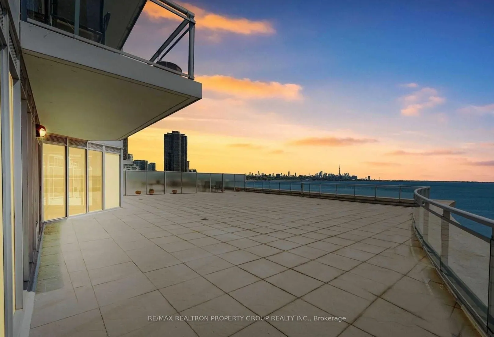 58 Marine Parade Drive #512