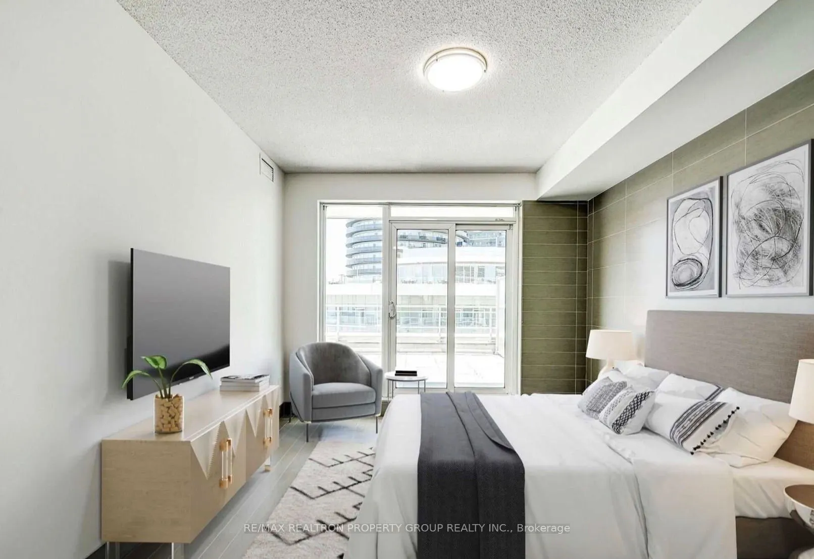 58 Marine Parade Drive #512