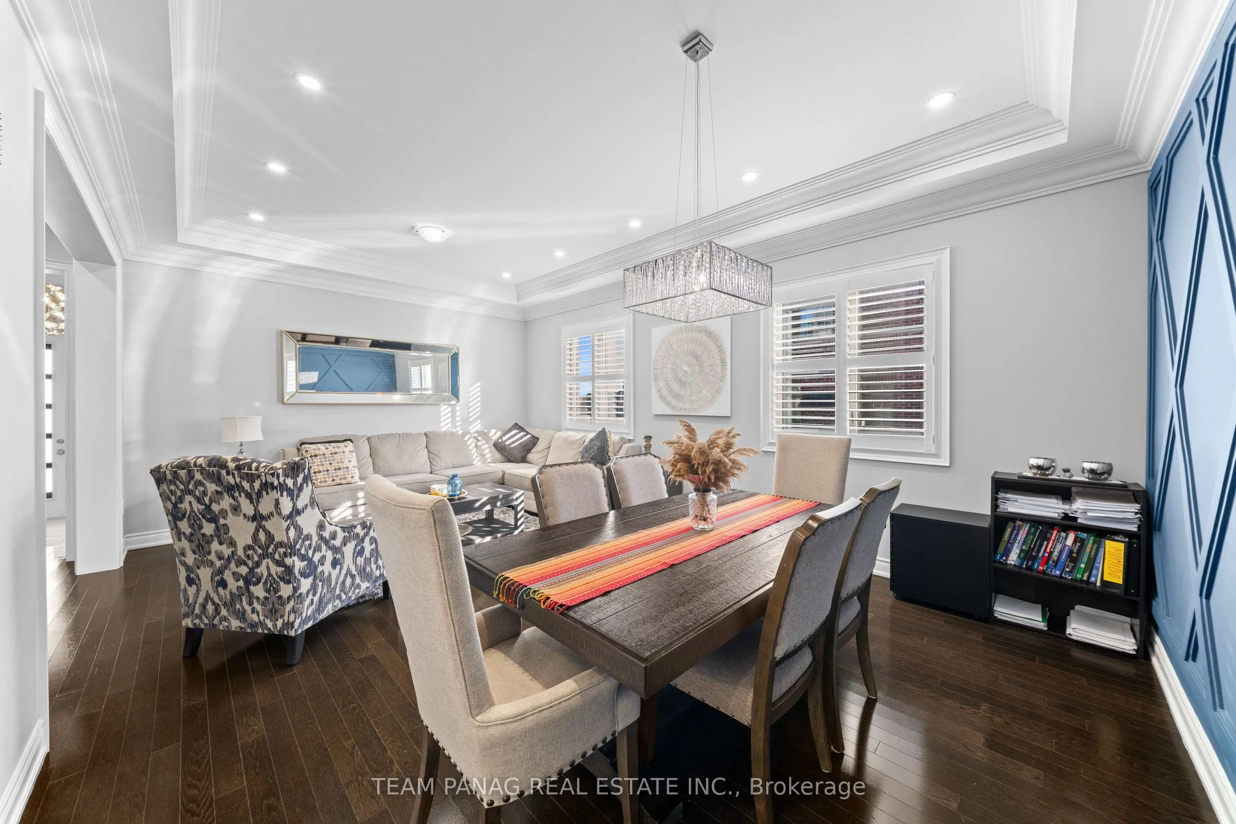 71 Squire Ellis Drive