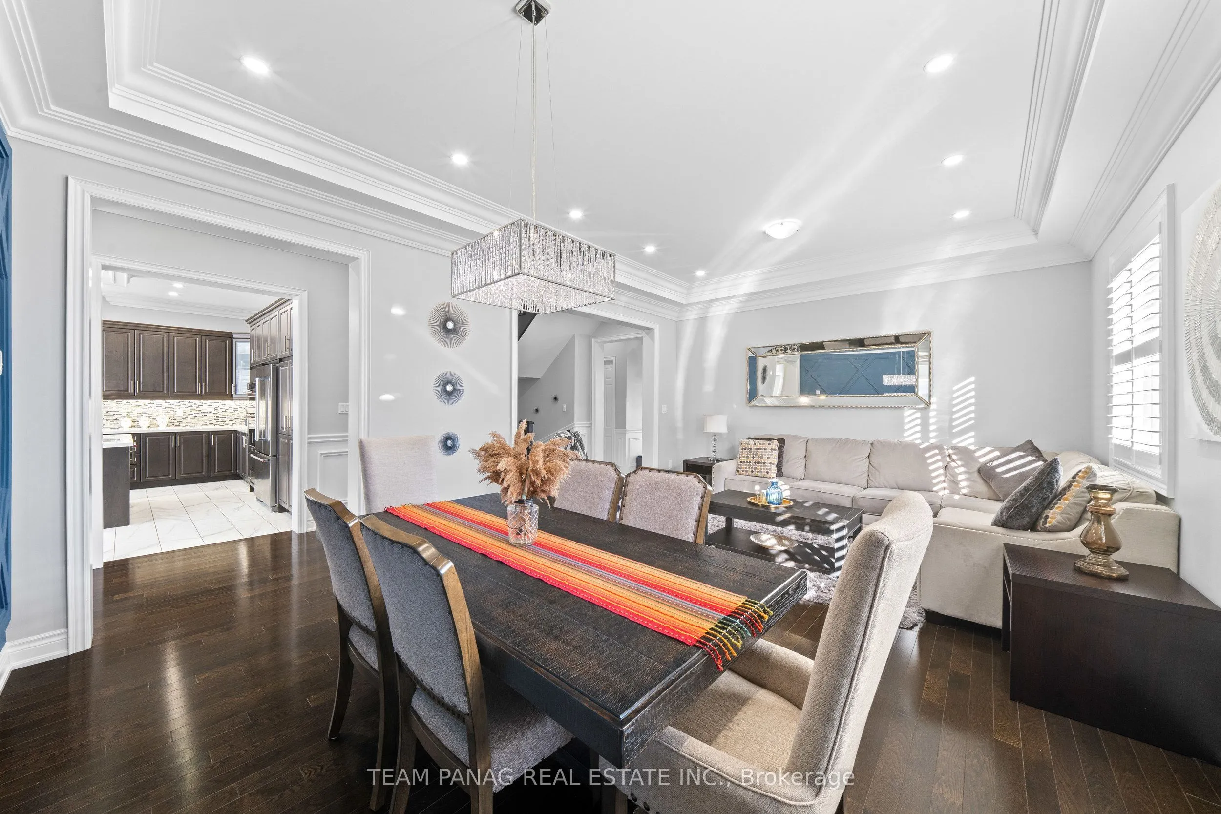 71 Squire Ellis Drive