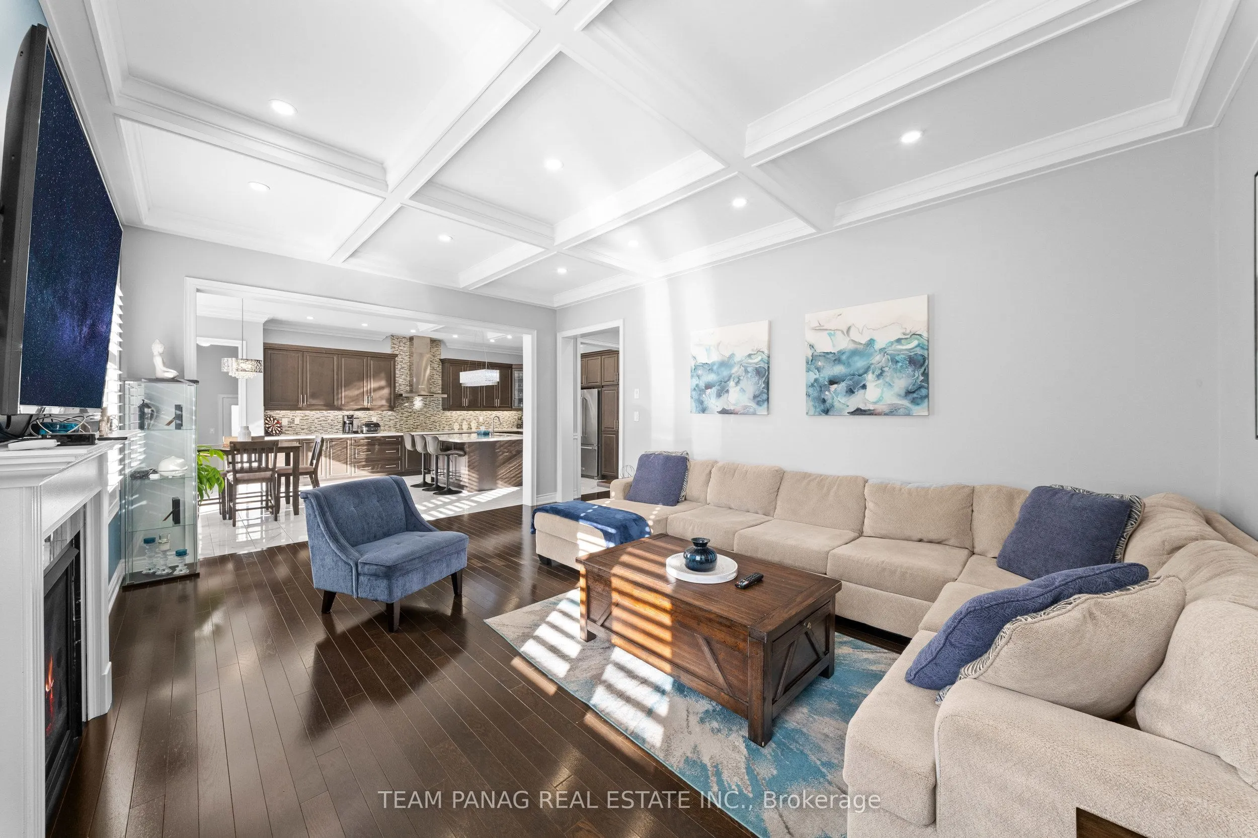 71 Squire Ellis Drive