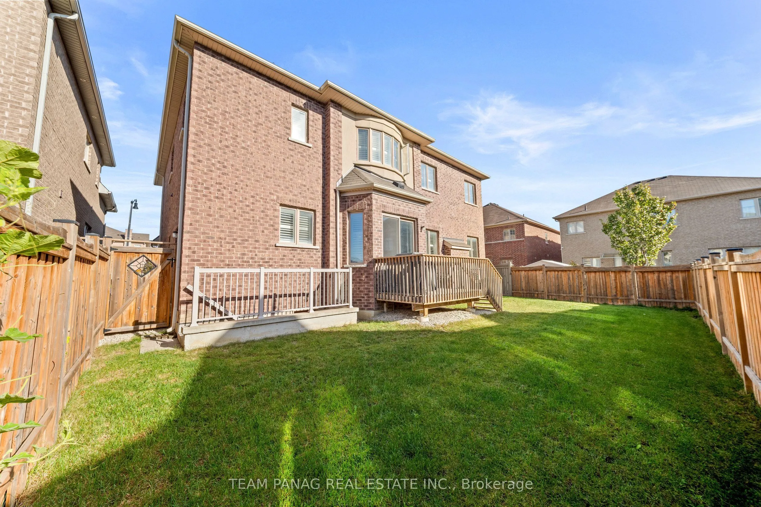 71 Squire Ellis Drive